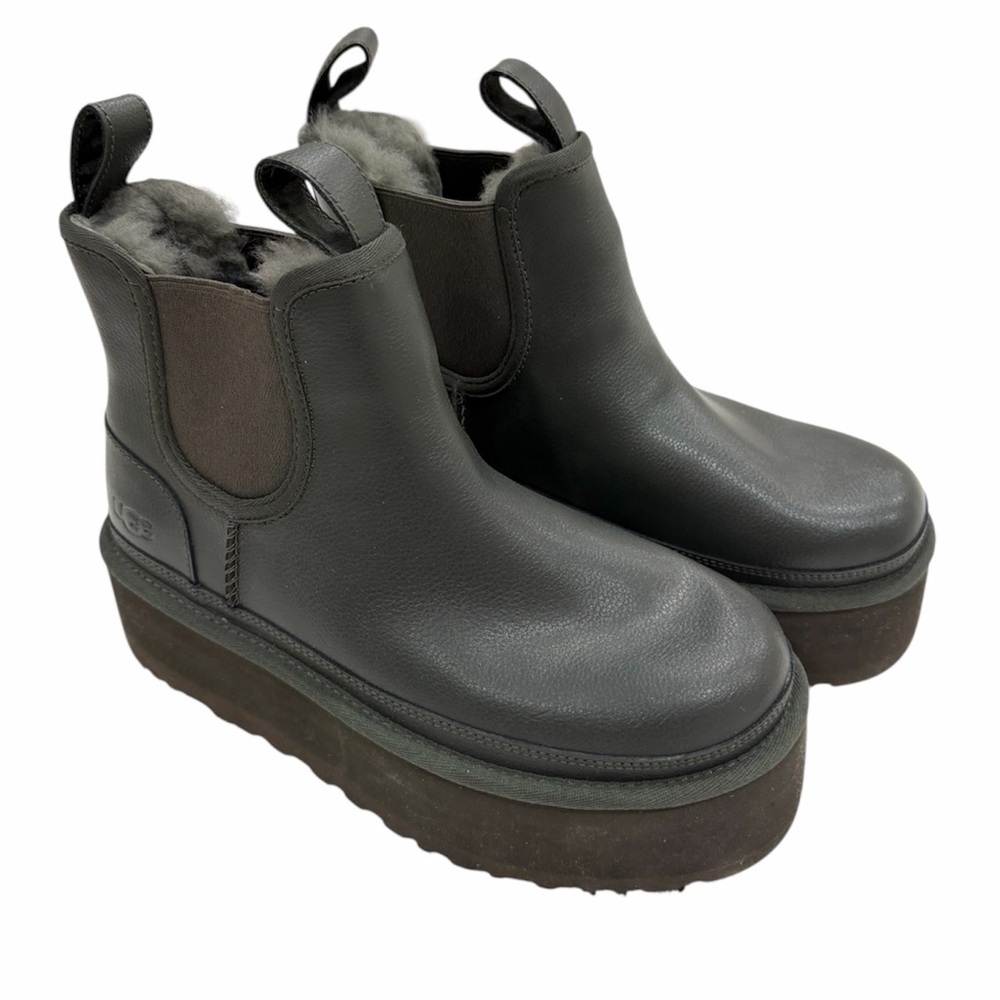 🦋UGG Neumel Platform Chelsea Chunky Boot Green Leather size-7